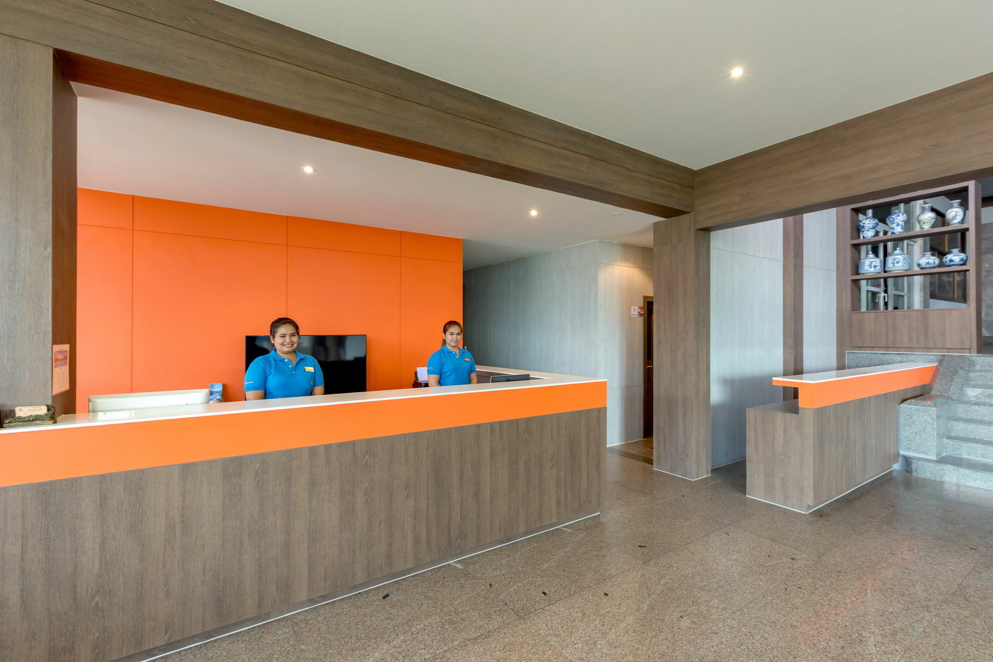 Patong 7Days Premium Hotel Phuket Екстериор снимка