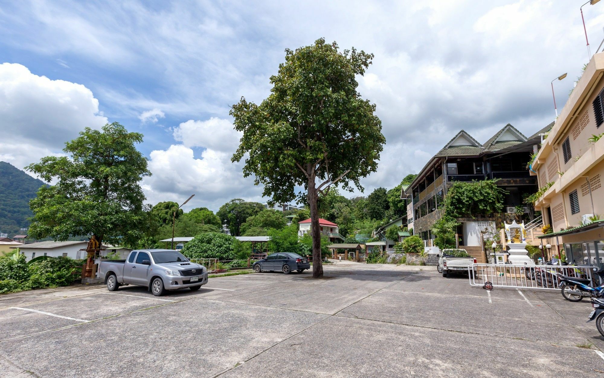 Patong 7Days Premium Hotel Phuket Екстериор снимка