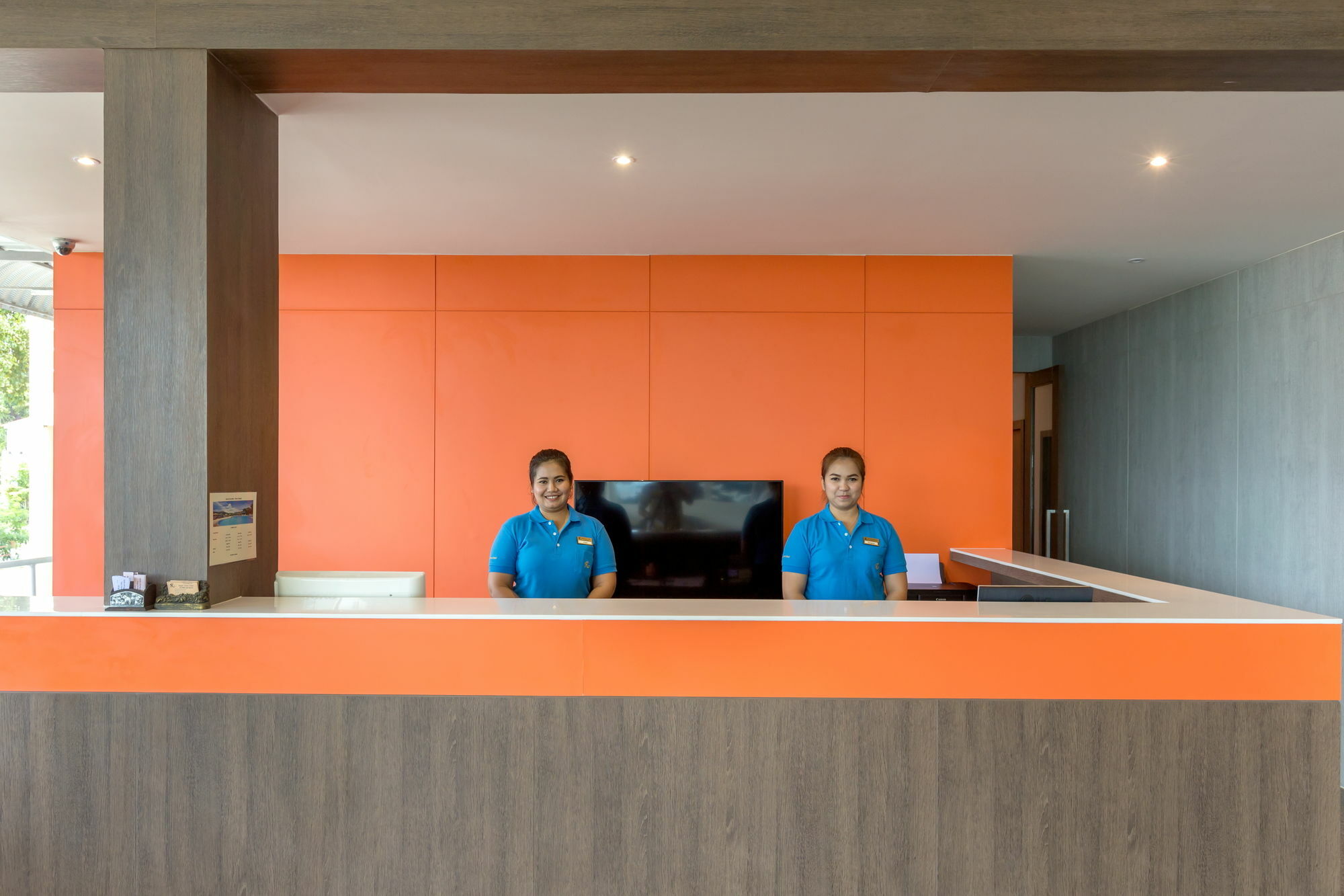 Patong 7Days Premium Hotel Phuket Екстериор снимка